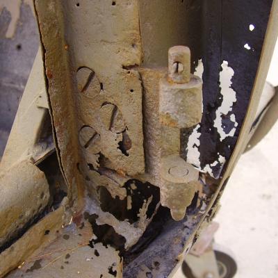 Restaurálás - Maserati Mistral I. 8