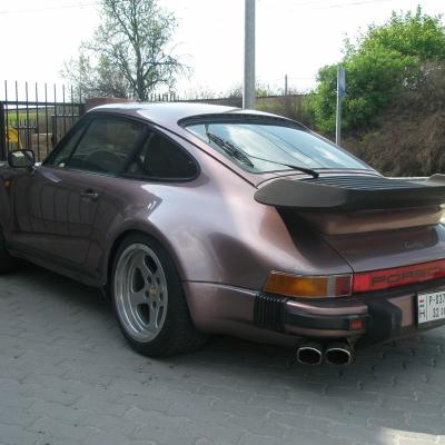 Restaurálás - Porsche 930 Turbo 3.3 RUF 34