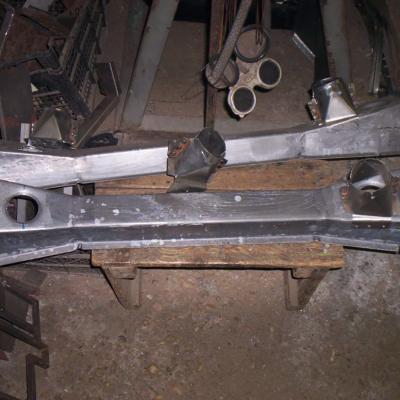 Autógyártás - IMP 700 GT 45