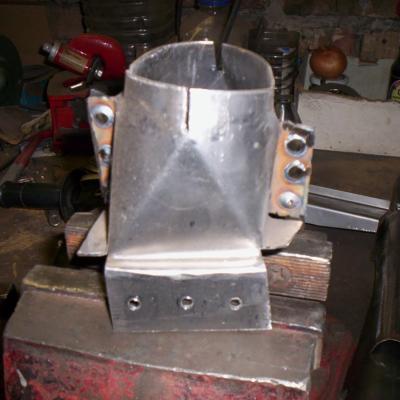 Autógyártás - IMP 700 GT 46